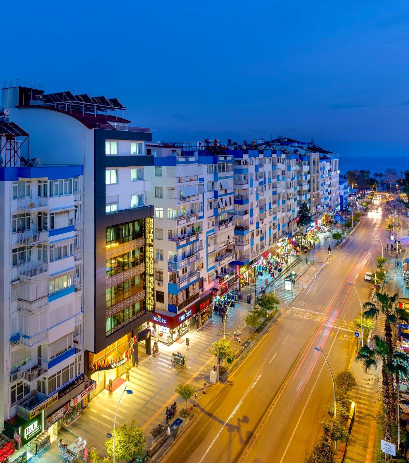 Grand Gulluk Hotel & Spa City Center Antalya Exteriör bild