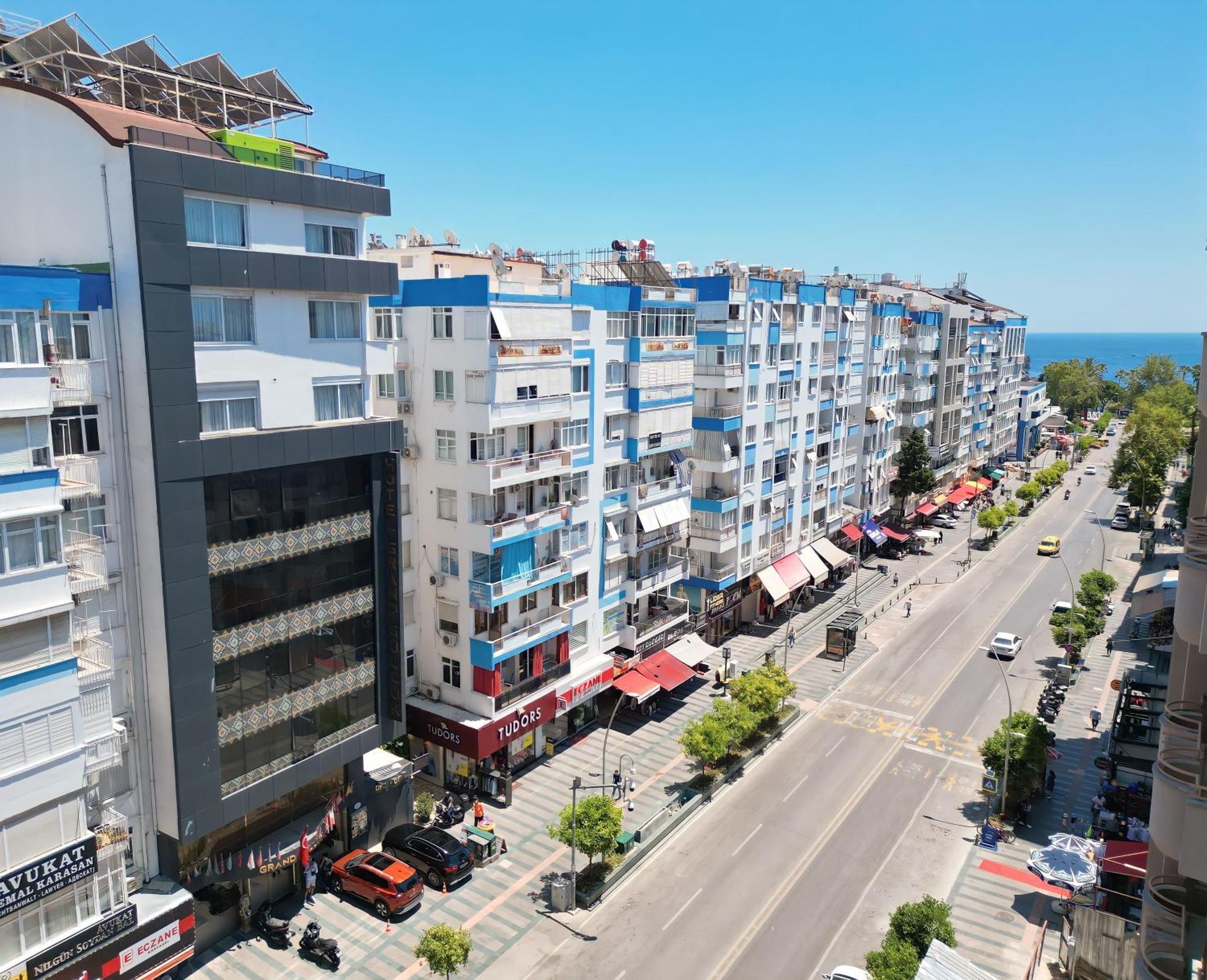 Grand Gulluk Hotel & Spa City Center Antalya Exteriör bild