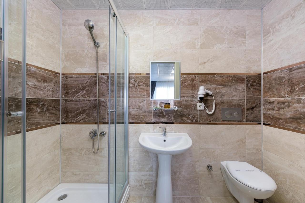 Grand Gulluk Hotel & Spa City Center Antalya Exteriör bild